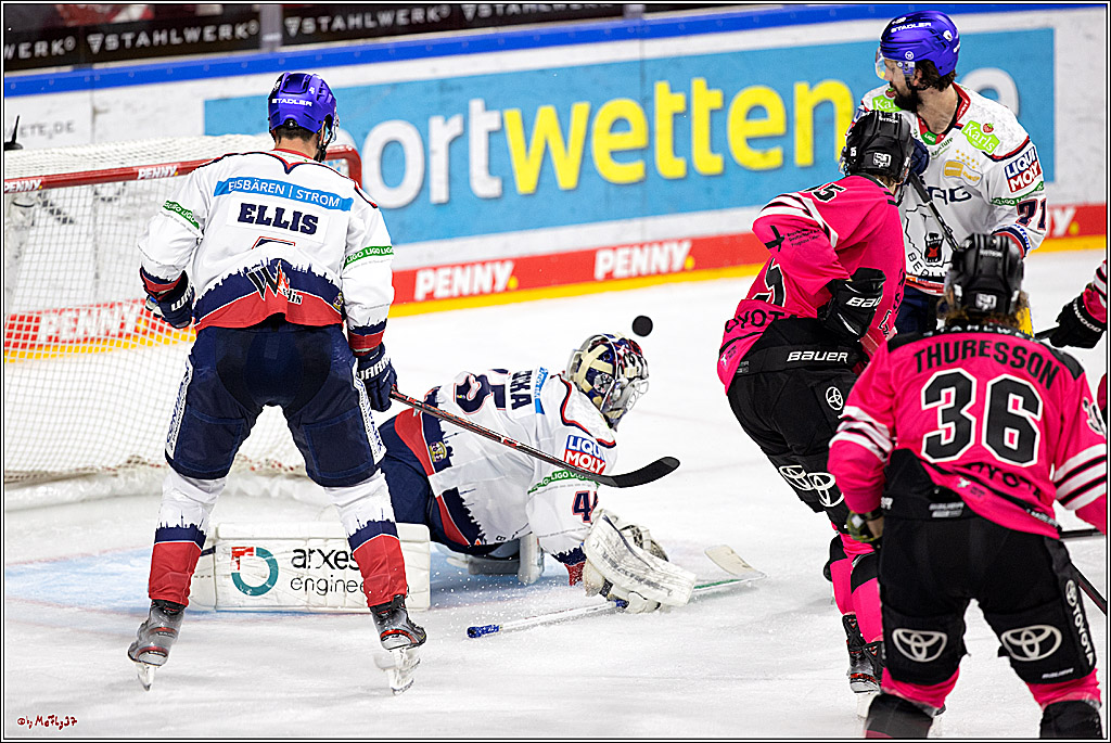 PENNY DEL;  Kölner Haie - Eisbären Berlin; Köln, 16.10.2022